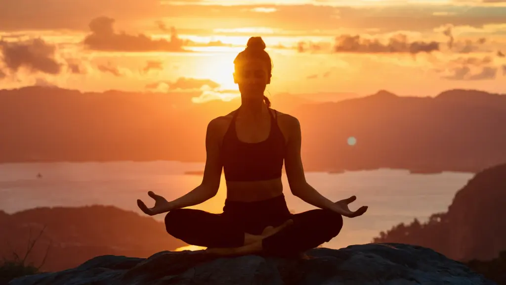 Први кораци ка унутрашњем миру кроз једноставне јога праксе